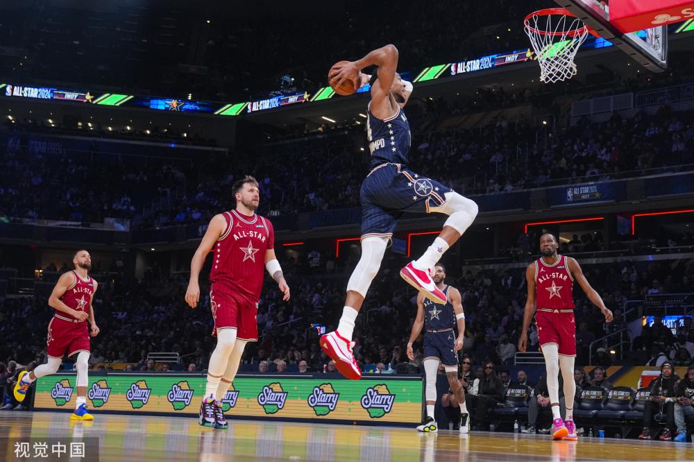 间点燃了全 间点燃了全